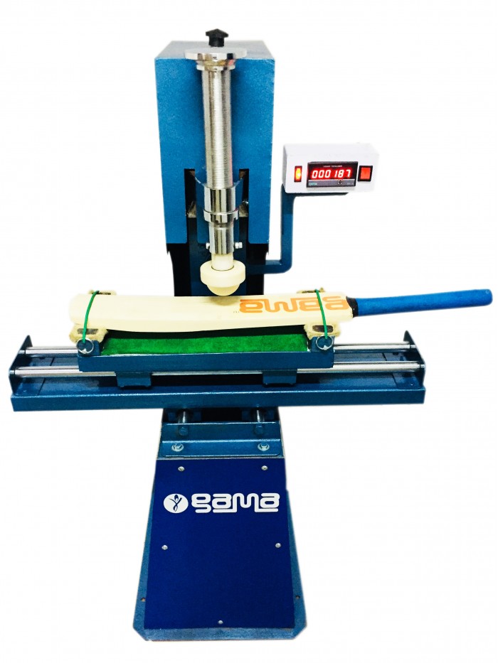 Cricket Bat Knocking Machine